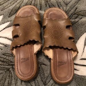 Used chunky sandals